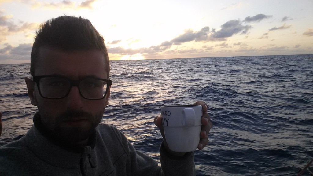 Poranna witaj zmiano! Jest kawa, jakoś się dojedzie do końca.